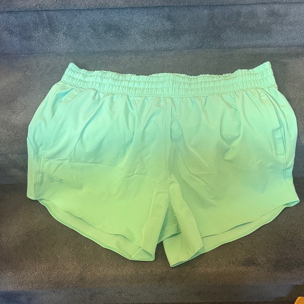 Under Armour Women's Flex Woven Shorts - Aqua XXL / 2XL